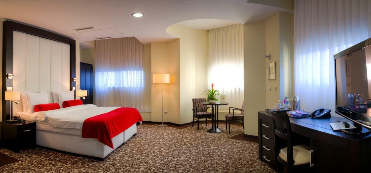 Hotel Central SJJ Eksteriør bilde